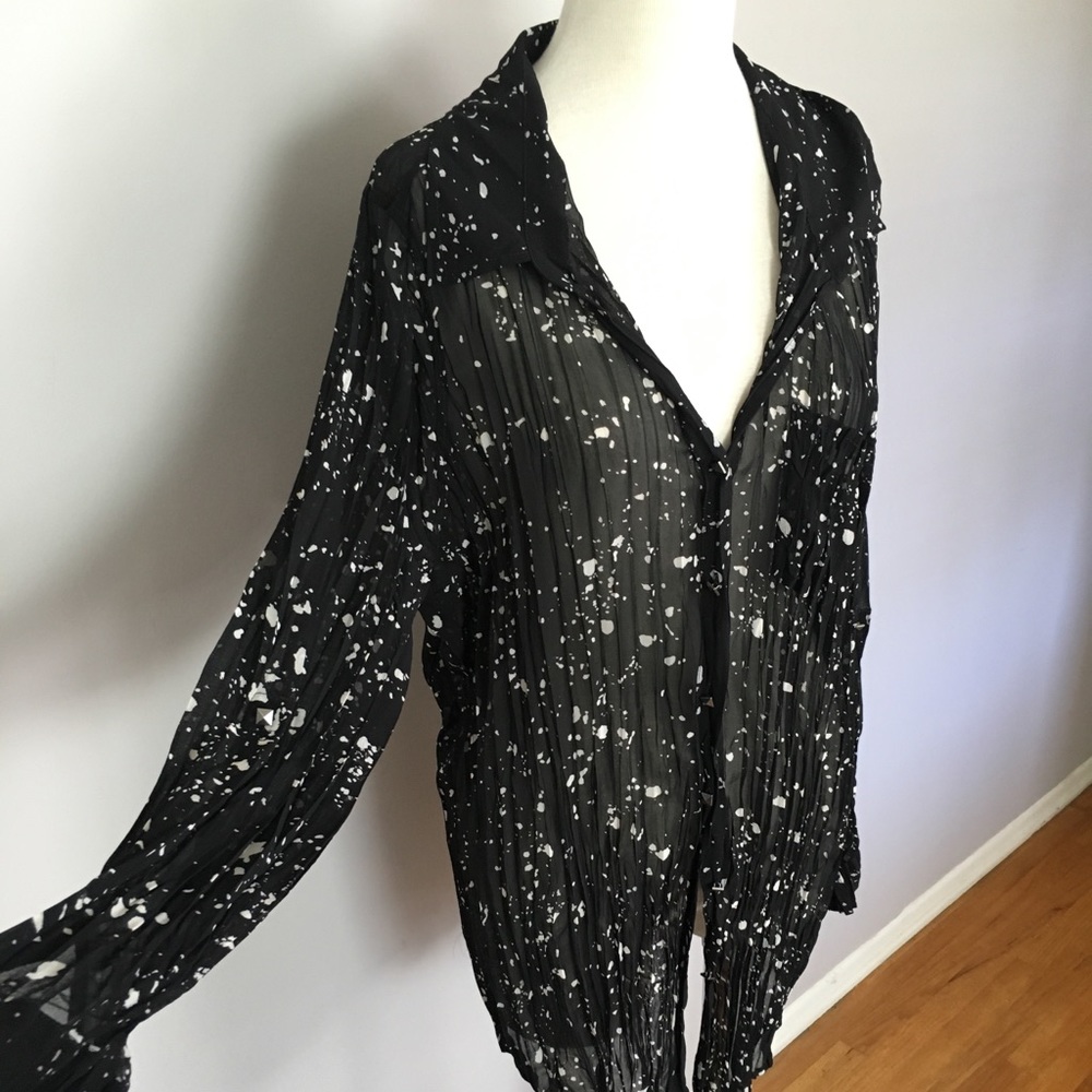 2x Black Rock and Republic button down blouse.